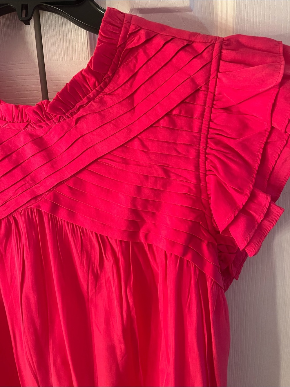 Pink Amazon top - Picture 2 of 3
